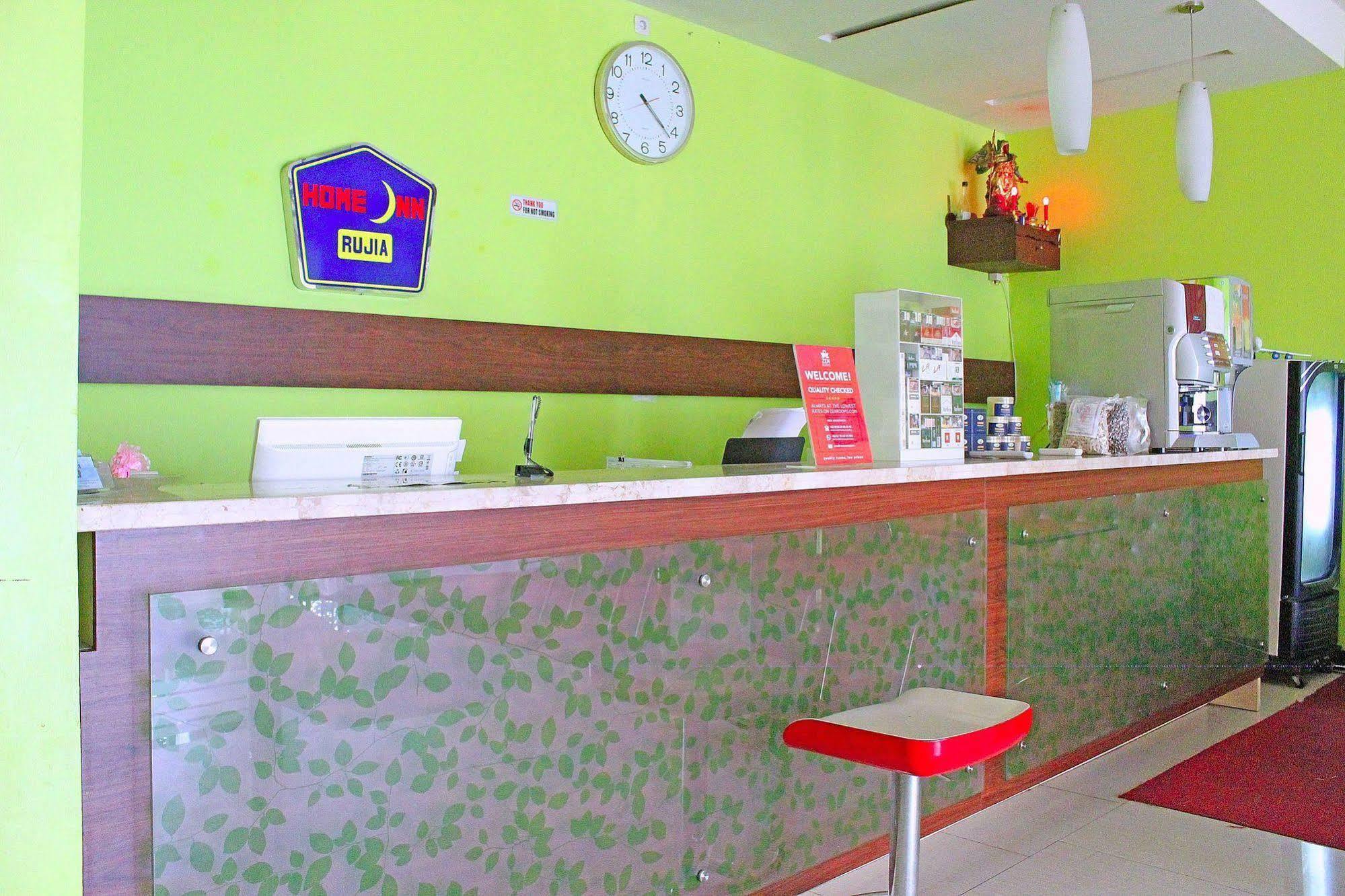 Zen Rooms Rujia Pecenongan 雅加达 外观 照片