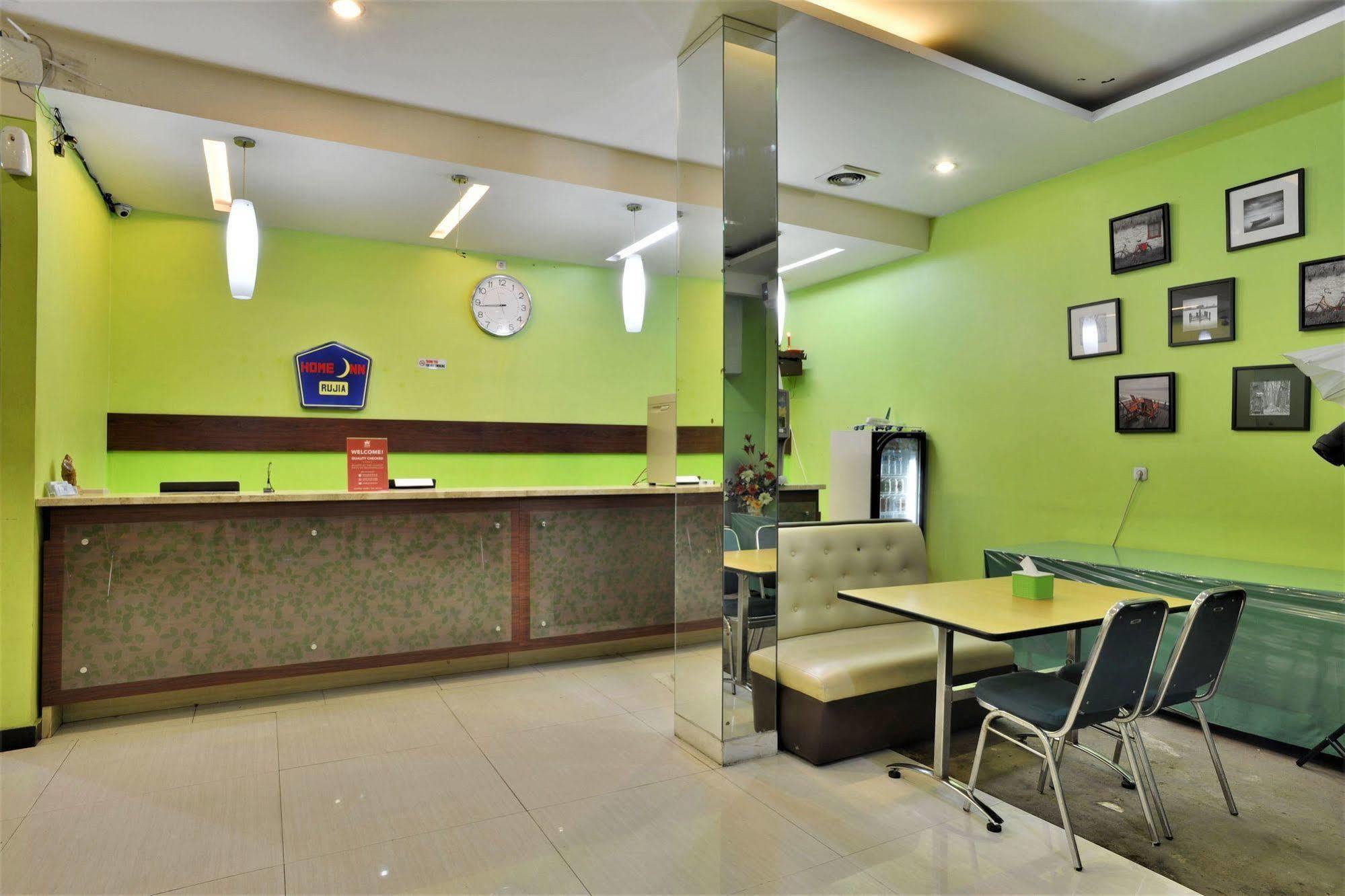 Zen Rooms Rujia Pecenongan 雅加达 外观 照片