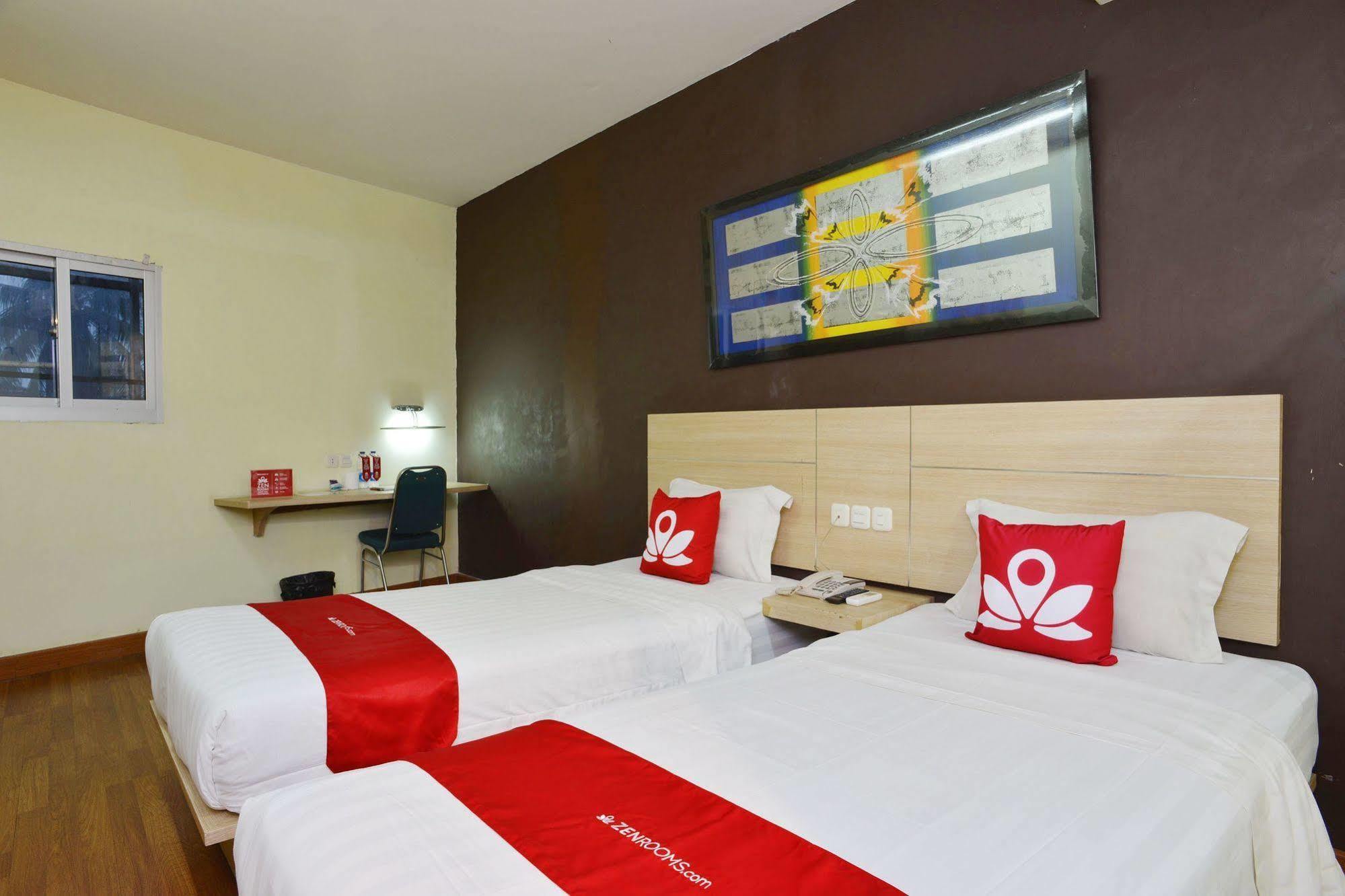 Zen Rooms Rujia Pecenongan 雅加达 外观 照片