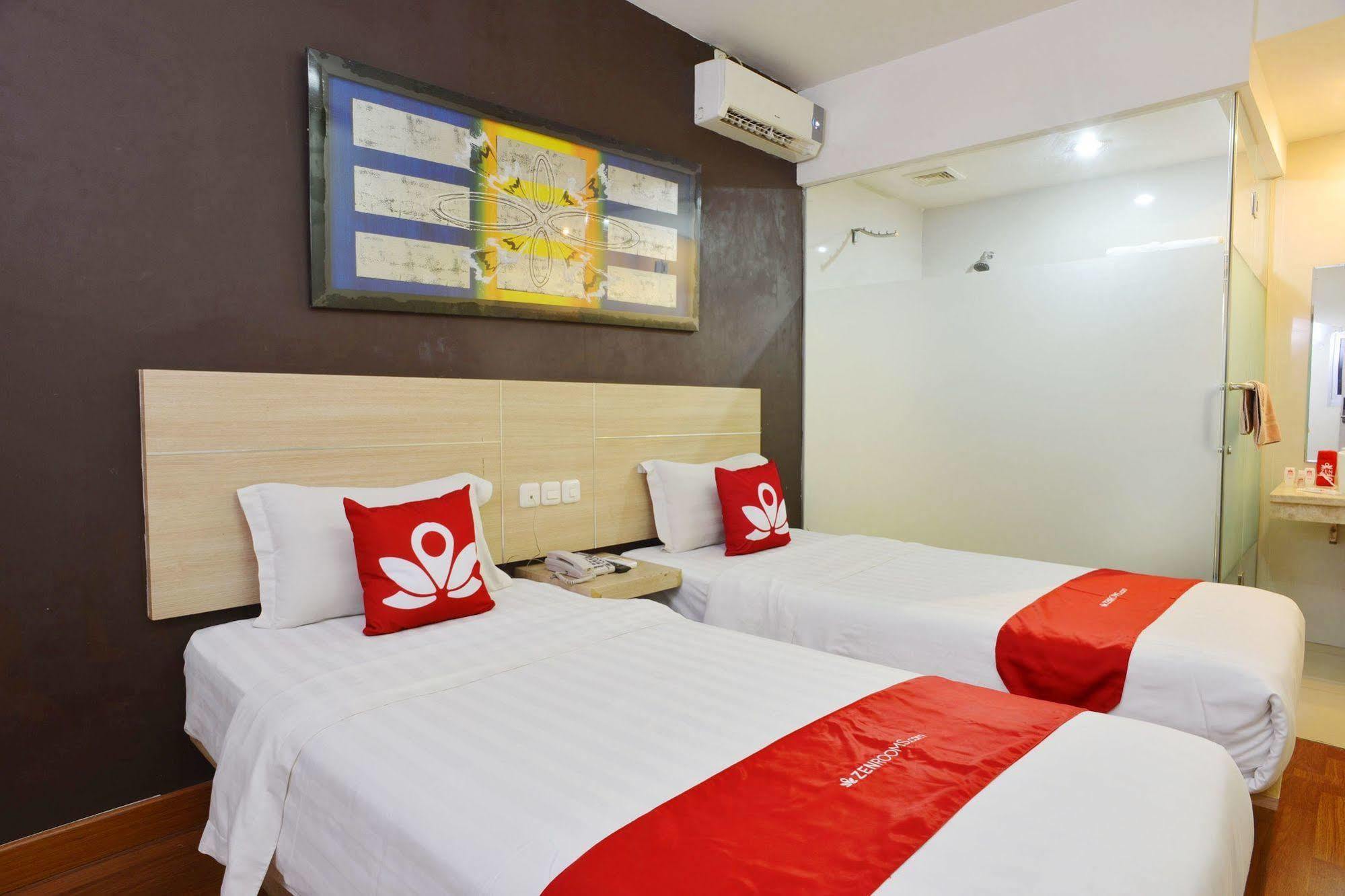 Zen Rooms Rujia Pecenongan 雅加达 外观 照片