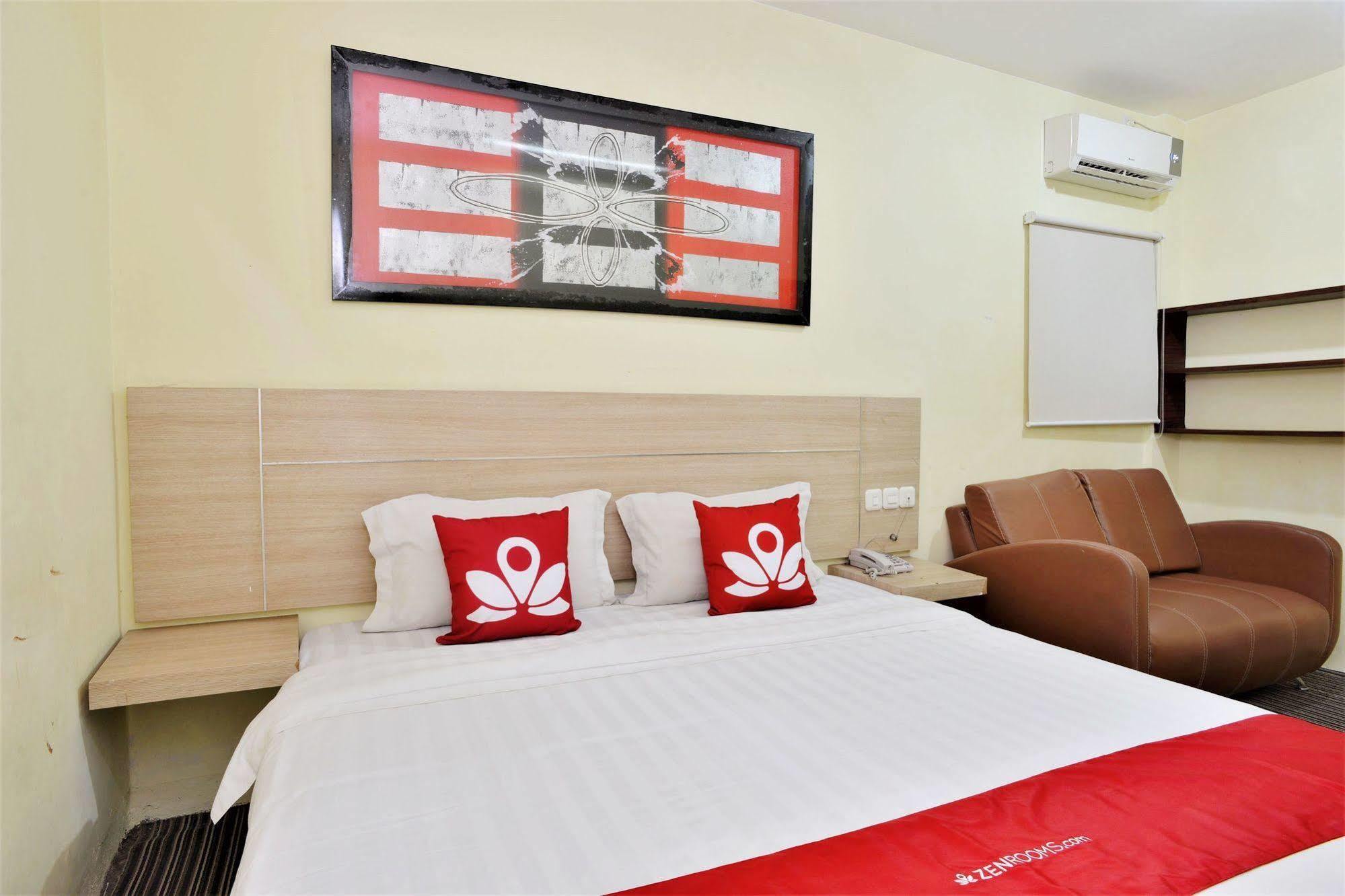 Zen Rooms Rujia Pecenongan 雅加达 外观 照片